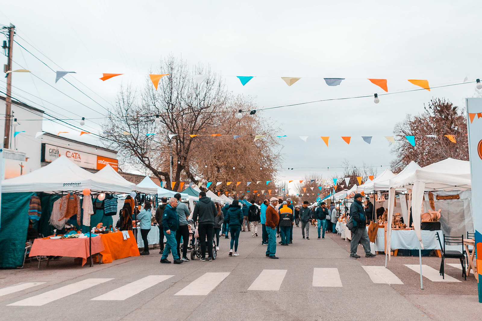 Este domingo, una nueva edición del Paseo Artesanal Tupungato