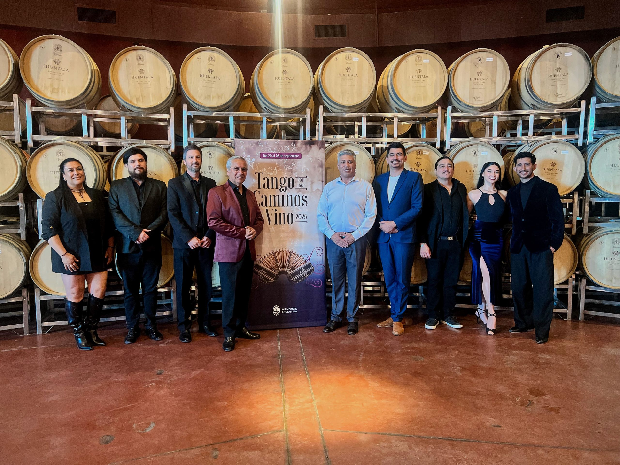 Tango por los Caminos del Vino deleitó en Huentala Wines