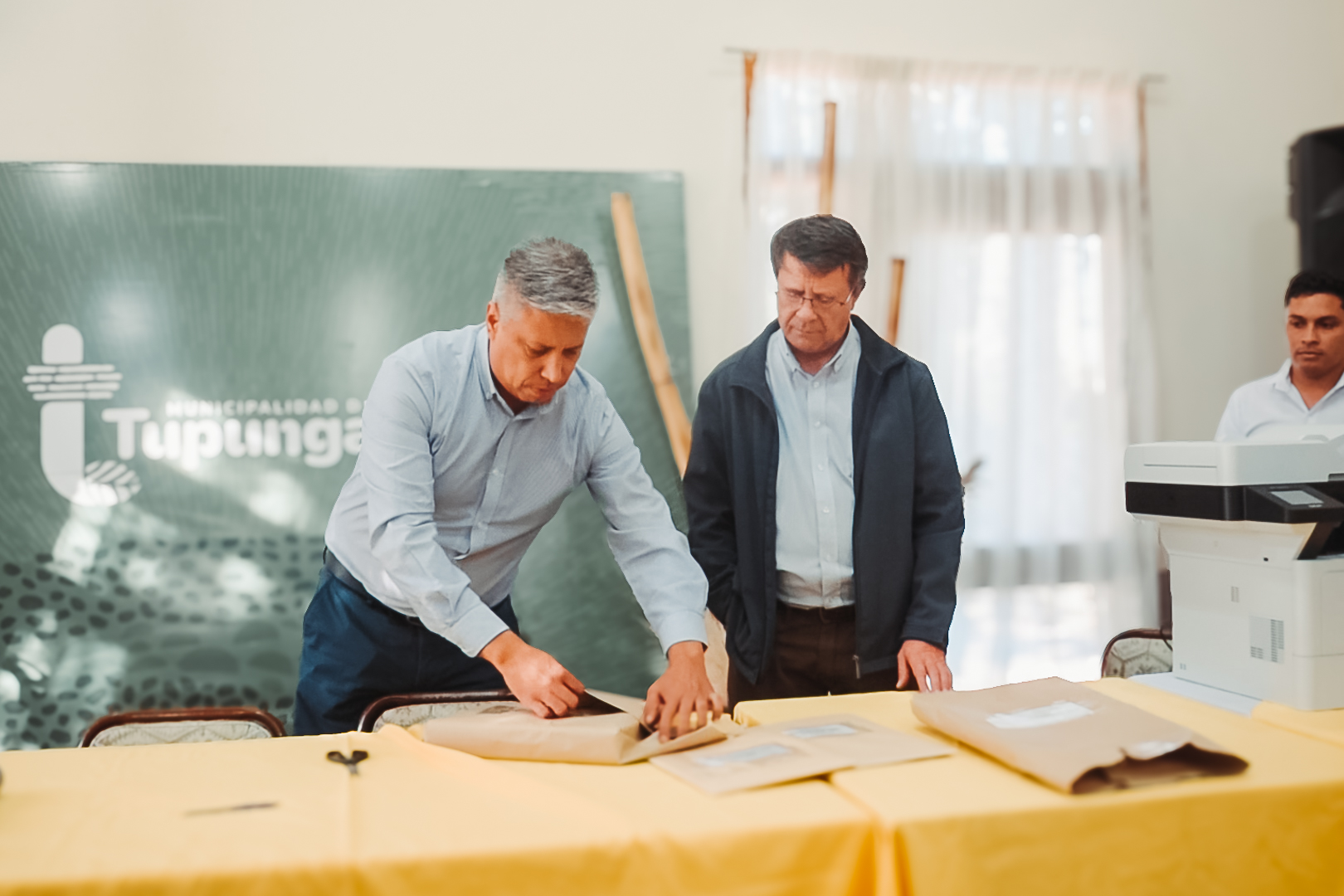 Apertura de sobres para la obra “Acueducto Centro” en Tupungato