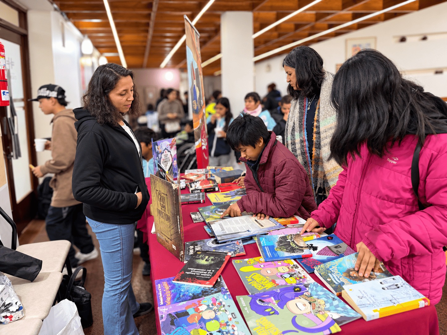 Tupungato cerró la Feria del Libro 2026 con literatura, propuestas artísticas y un reconocimiento a los 25 años del Coro Municipal